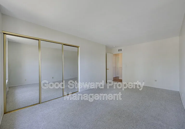 20251 Avenida Del Norte — Photo 24