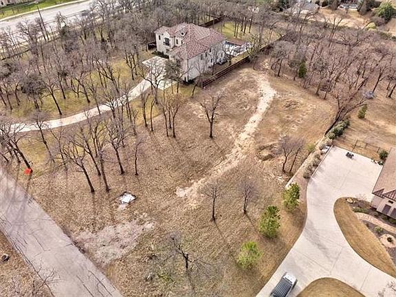 2nd image of 174 Jellico Cir