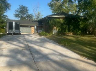 13435 S Stephen Dr, Palos Park, IL 60464