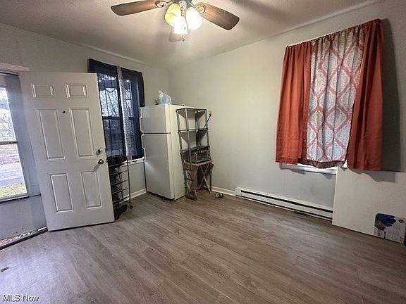 2nd image of 1600 West Ave