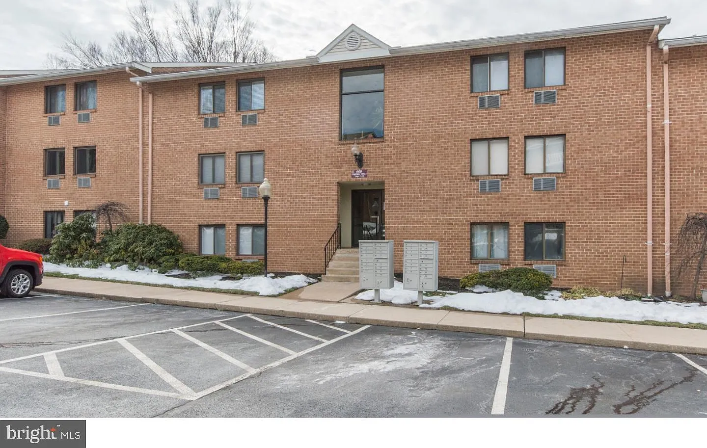 2 bed, 2.0 bath, 1104 sqft, $1,750 — Photo 1