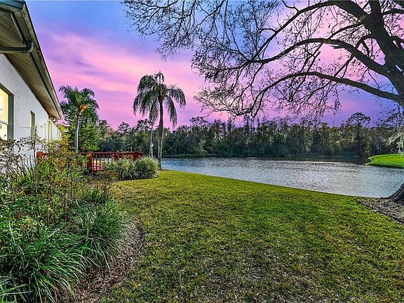3rd image of 13622 Diamond Head Dr