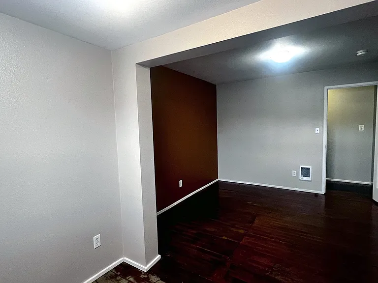 404 Pacific Ave S #A — Photo 14