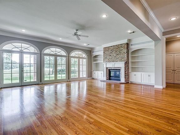 5th image of 13707 Crosslyn Ln