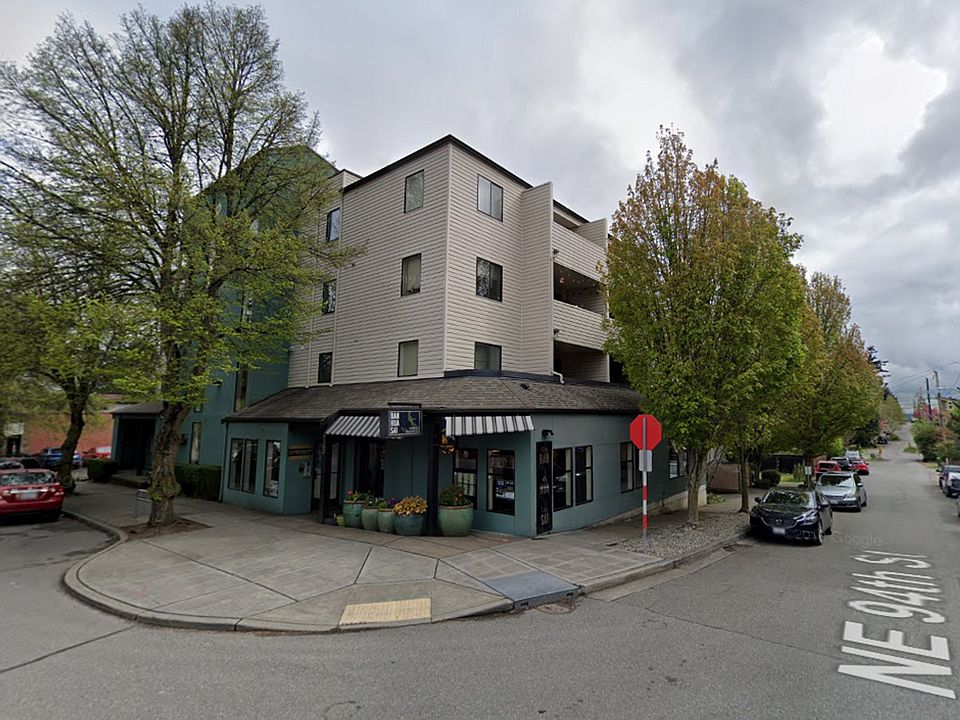 1st image of 9400 Roosevelt Way NE #204