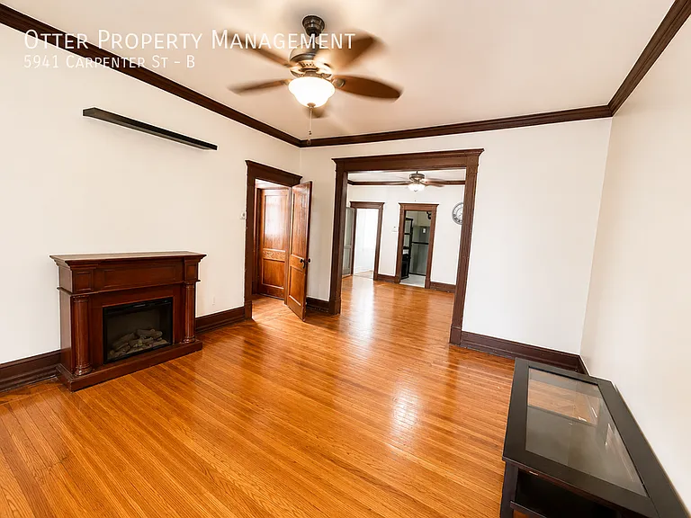 5941 Carpenter St #B — Photo 11