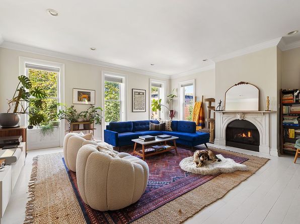 367 Grand Ave #2