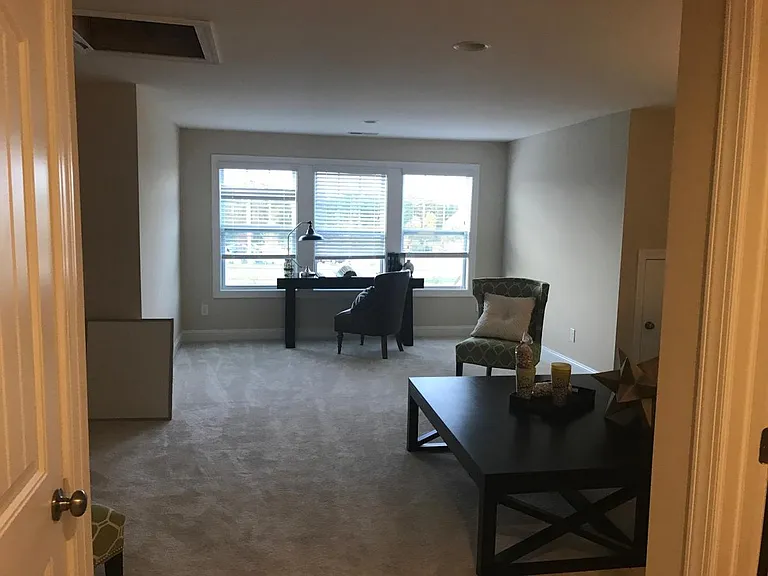 4226 Vallonia Dr — Photo 15