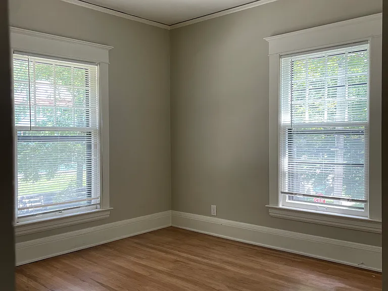 1626 Robinson Rd SE — Photo 10