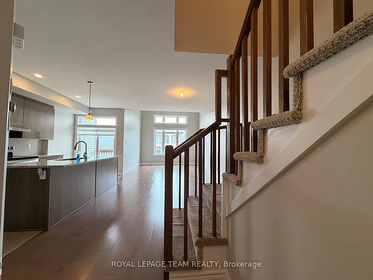343 Grackle St N — Photo 7