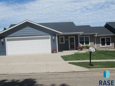 704 Britz Dr, Luverne, MN, 56156