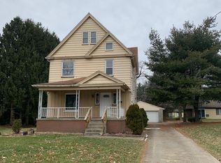 30 Woodland Ave, Campbell, OH