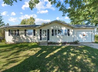 24350 Redfield St, Edwardsburg, MI 49112