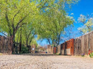 6917 2nd St NW, Albuquerque, NM 87107