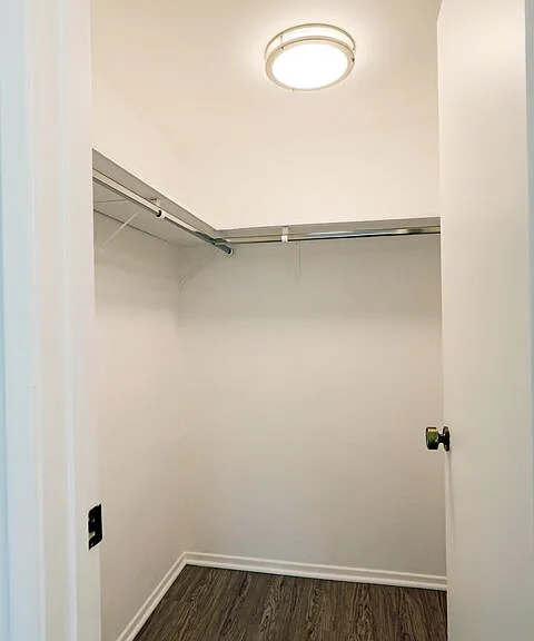 21821 Burbank Blvd #151 — Photo 28