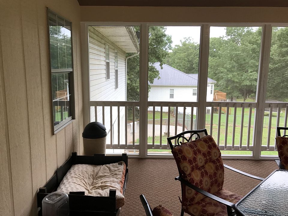Screened porch 