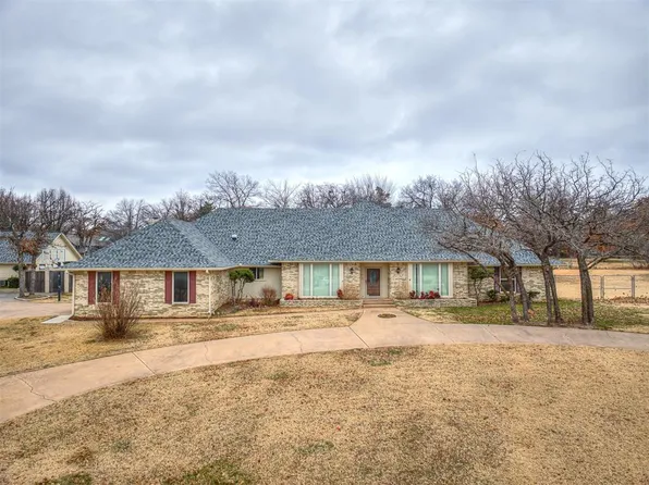 3801 Coachman Rd, Edmond, OK 73013