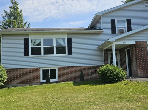 117 Fairview Dr, Lewisburg, PA 17837