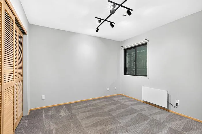 1140 Alki Ave SW #204 — Photo 32