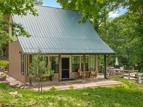 (undisclosed Address), Rogers, AR 72756