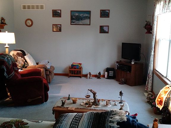 4th image of 30893 Byrkit Dr