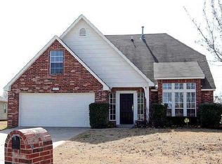 2817 W Lansing St, Broken Arrow, OK 74012