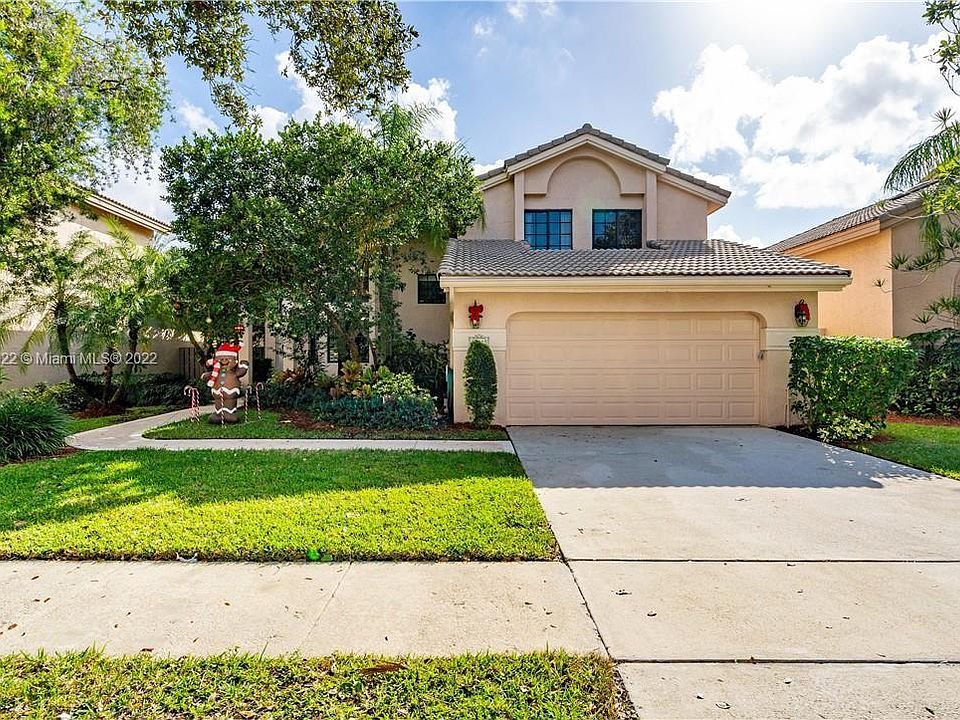 1st image of 10440 NW 12th Pl #10440