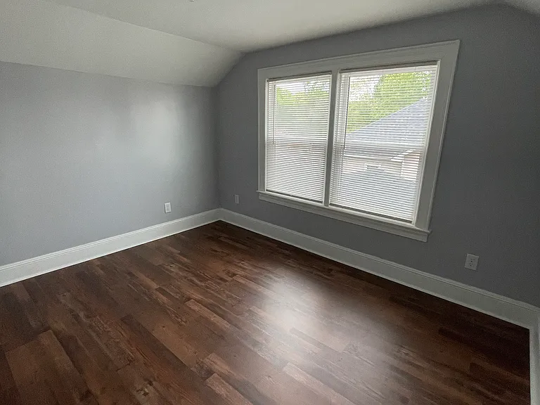734 Burlington Ave #2 — Photo 11