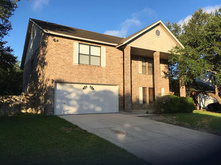 14234 Emerald Hill