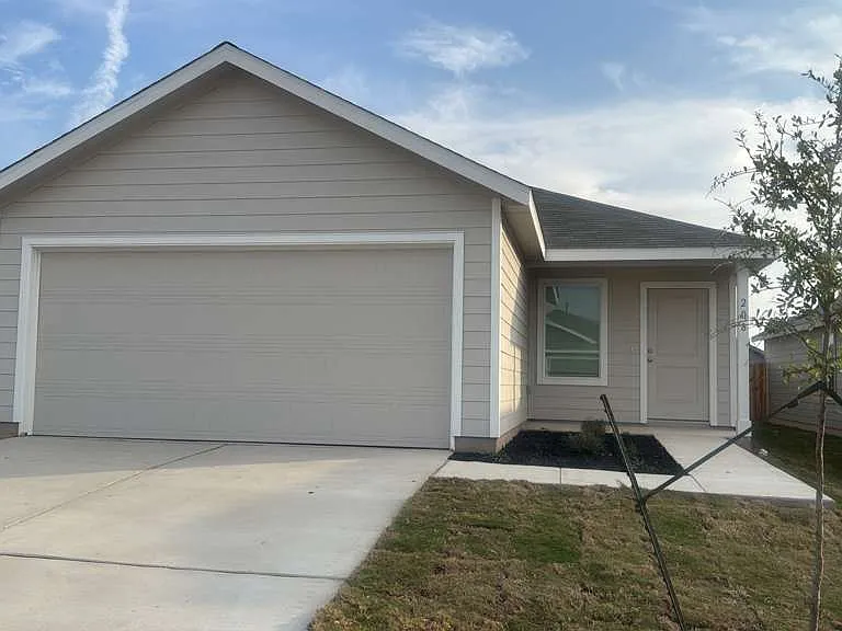 208 Skyfire St — Photo 23