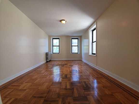 2nd image of 3273 Parkside Pl APT 6A