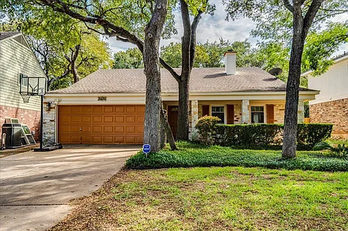3111 Festus Dr Photo 1