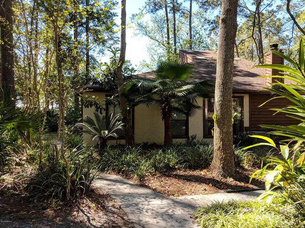 10484 Bigtree Cir W, Jacksonville, FL 32257