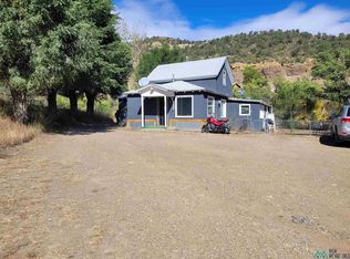 158 Lester Ave, Raton, NM 87740