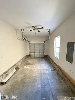 2049 Stonehurst St — Photo 7