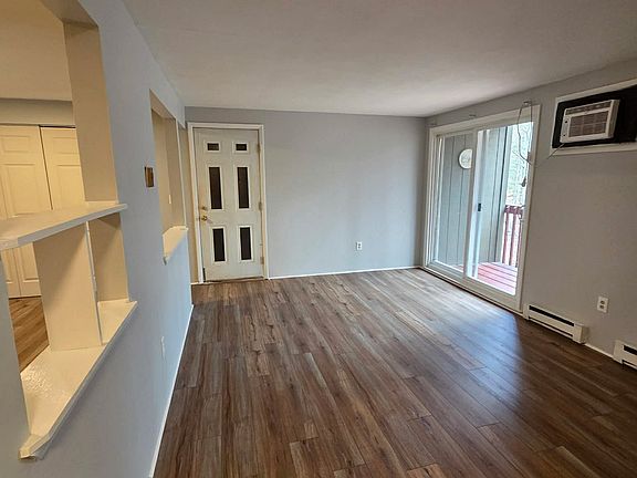 2nd image of 1 Ripley Rd #8