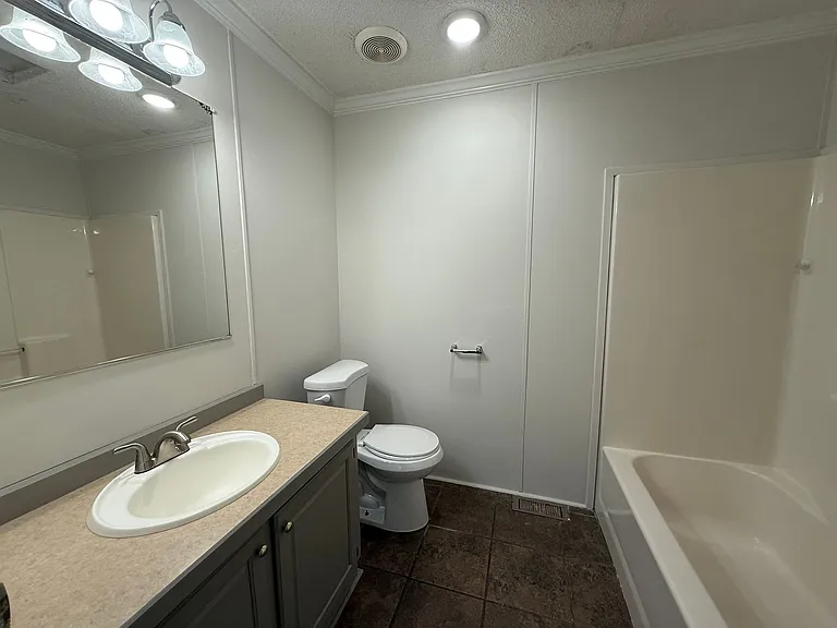 5474 Robinhood Rd — Photo 9