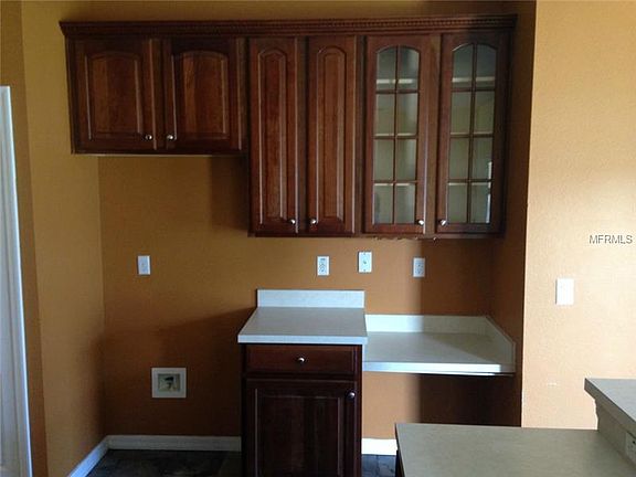 3rd image of 437 Pepin Dr