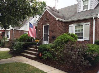 46 Grange St, Franklin Square, NY 11010