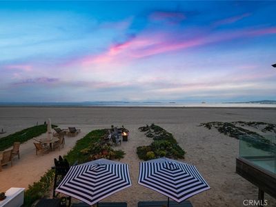 27A Surfside Ave, Seal Beach, CA, 90743