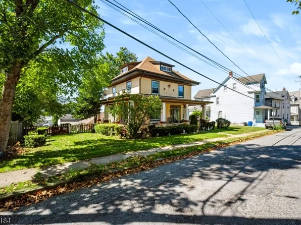 80 Chambers St, Phillipsburg Town, NJ 08865