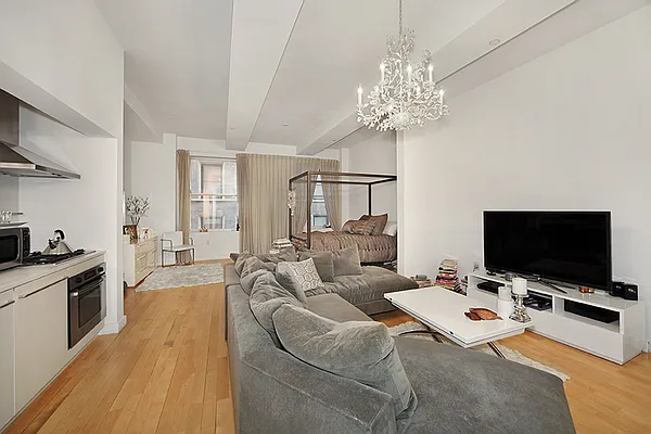 Rented by Town Residential | media 7
