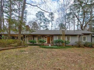 4032 Berkley Dr, Jackson, MS 39211