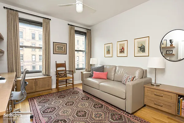 Sold by Sotheby's International Realty | media 16