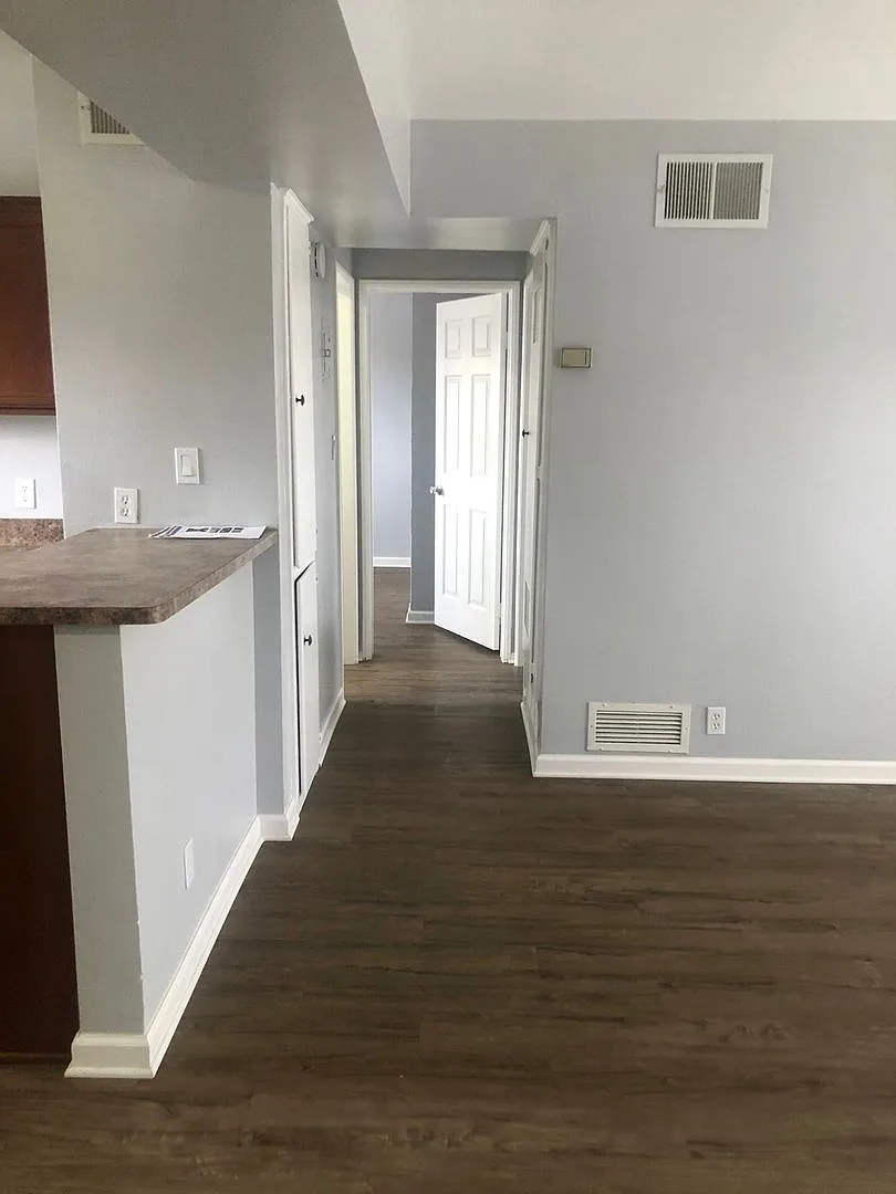 Bright Street Apts. - La Capella Whittier Apartments — Photo 4