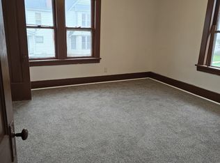 1008-1010 S State Ave, Freeport, IL 61032