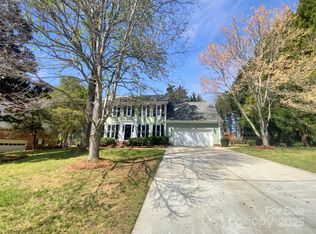 1090 Briarcliff Rd, Mooresville, NC 28115