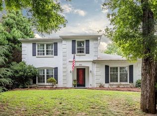 8921 Raintree Ln, Charlotte, NC 28277