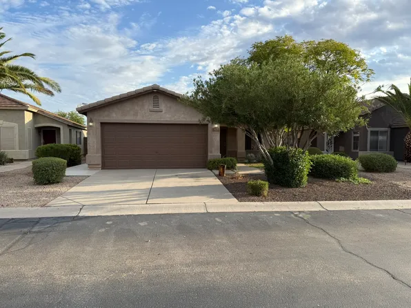 34 E Nolana Pl, San Tan Valley, AZ 85143