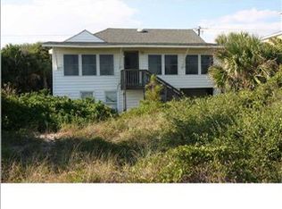 1706 Palmetto Blvd, Edisto Island, SC 29438